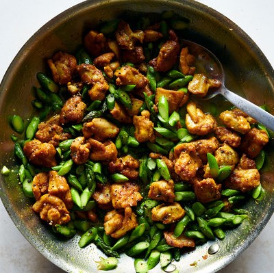 Turmeric-Black Pepper Chicken With Asparagus